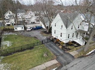 86 Grove St, Dover, NH 03820