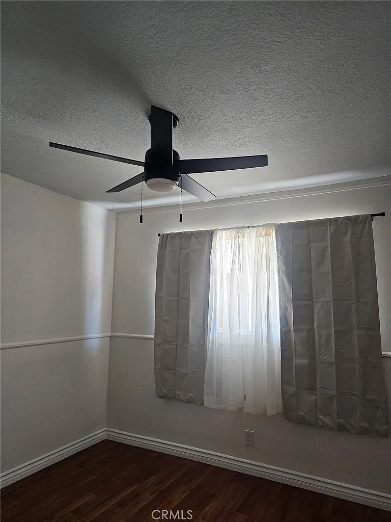 5 bed, 1748 sqft, $4,400 — Photo 4