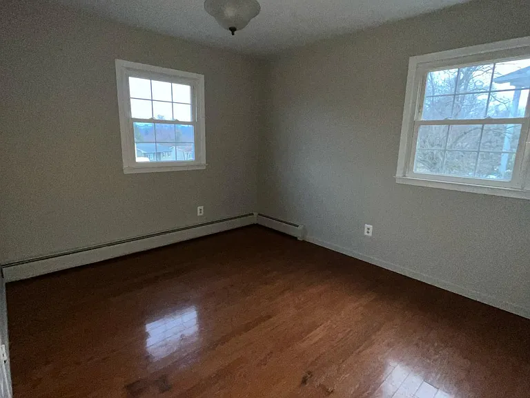 4 Roe Cir — Photo 6