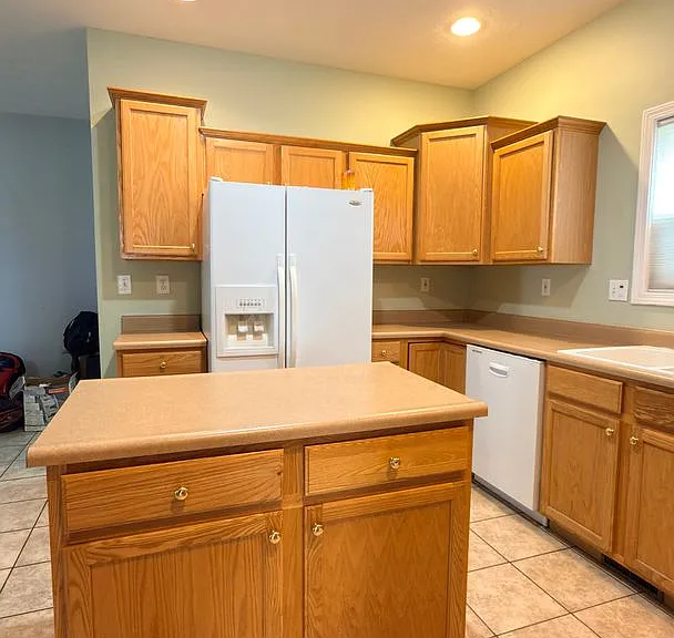 1036 Edgerton St — Photo 11