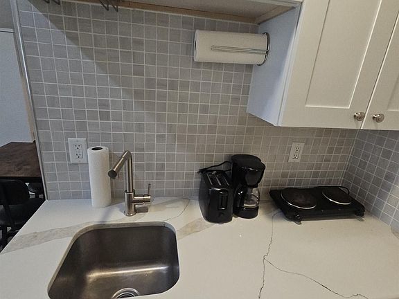 5th image of 3501 Pacific Ave APT 88