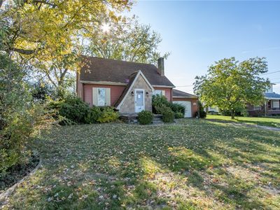 147 Wayne St, Lower Burrell, PA, 15068