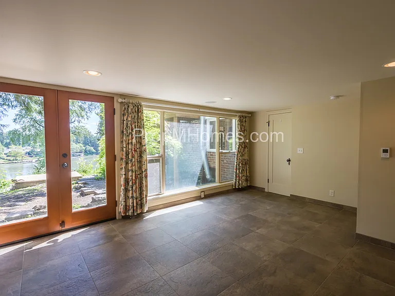475 Furnace St — Photo 20