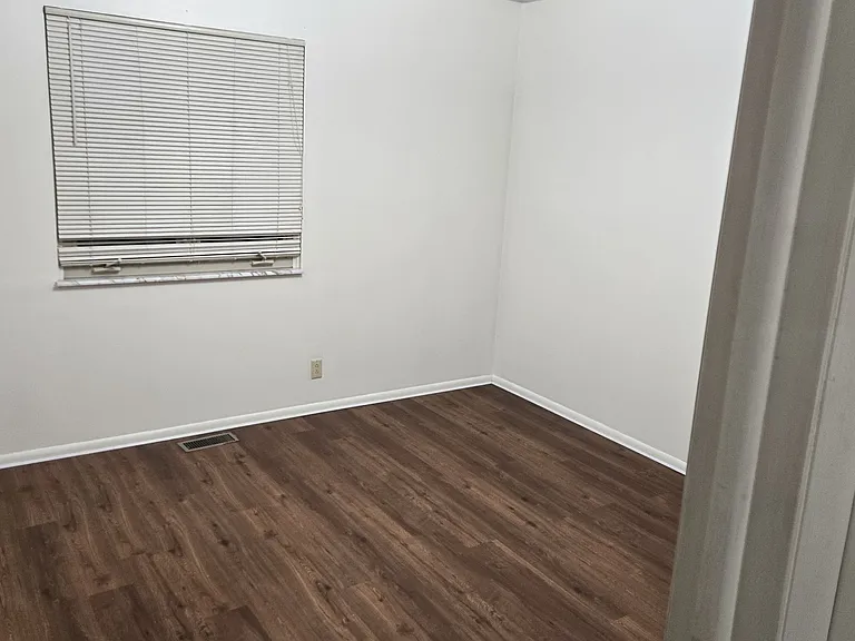 Front Bedroom - Fully Carpeted Now