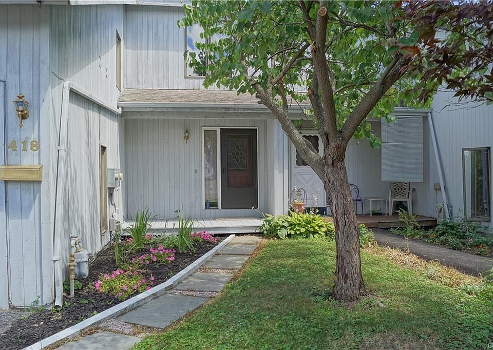1st image of 418 Mackay Ave
