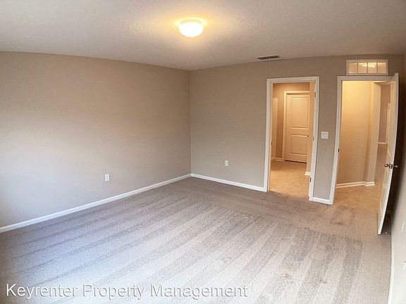 5th image of 1037 Bear Claw Ln