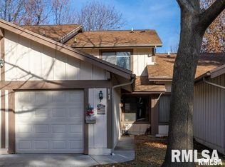 11 Juniper Ln #11, Springfield, IL 62704