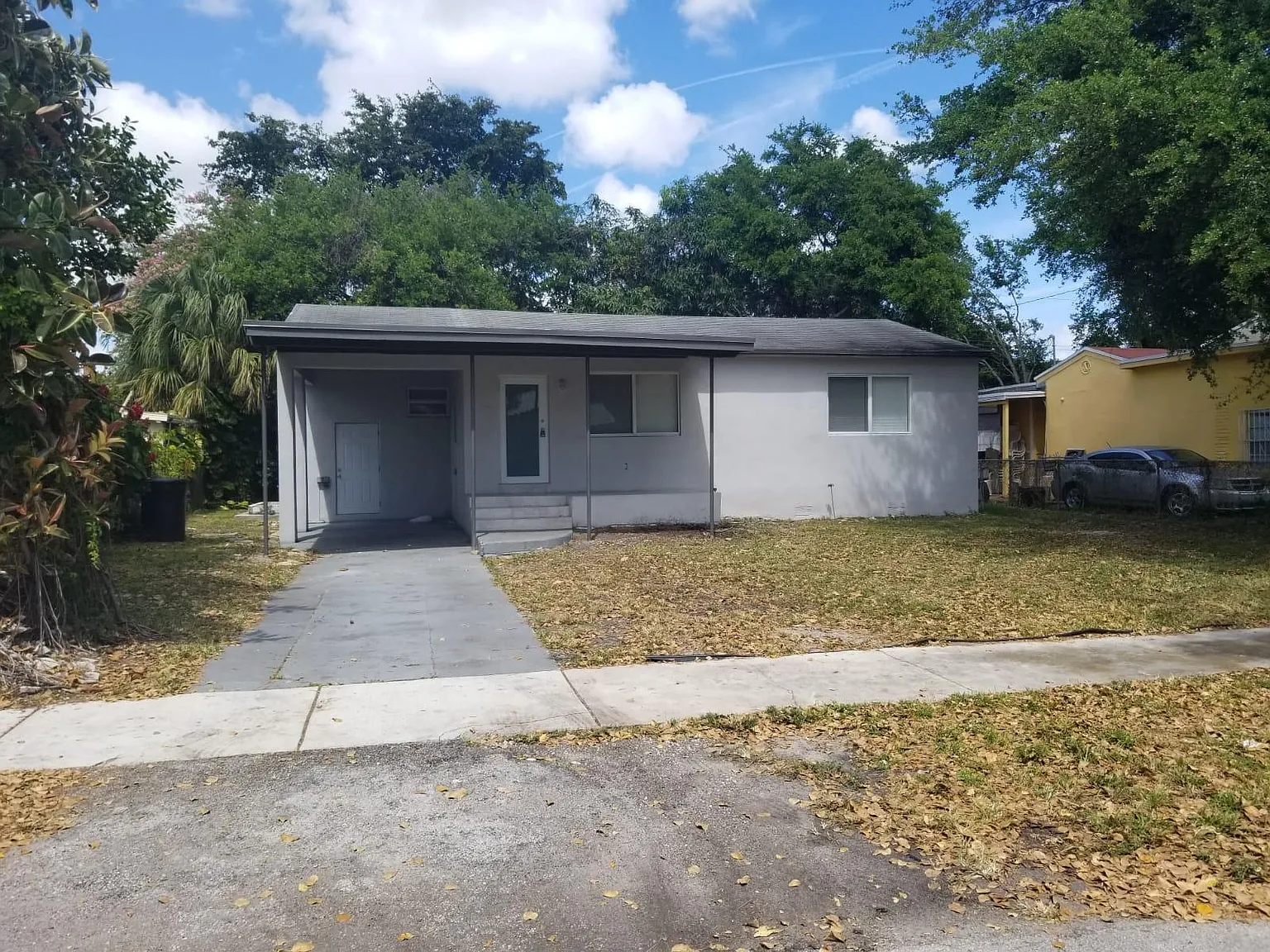 2 bed, 1.0 bath, 950 sqft, $2,400 — Photo 2