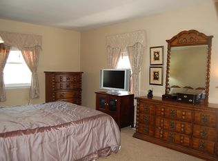 704 James Rd, Glen Burnie, MD 21061