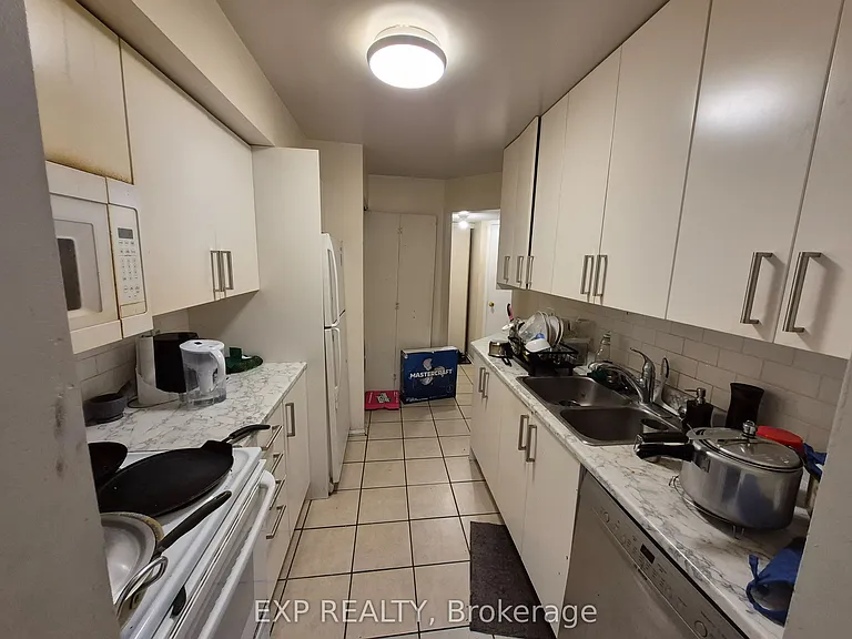 270 Lorry Greenberg Dr #218 — Photo 4