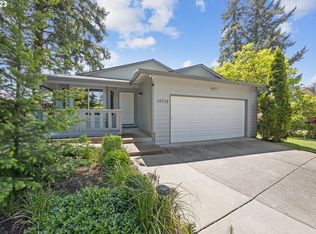 15712 SE Clinton St, Portland, OR 97236