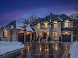 112 Woodview Dr, Pickering, ON L1V 1L2