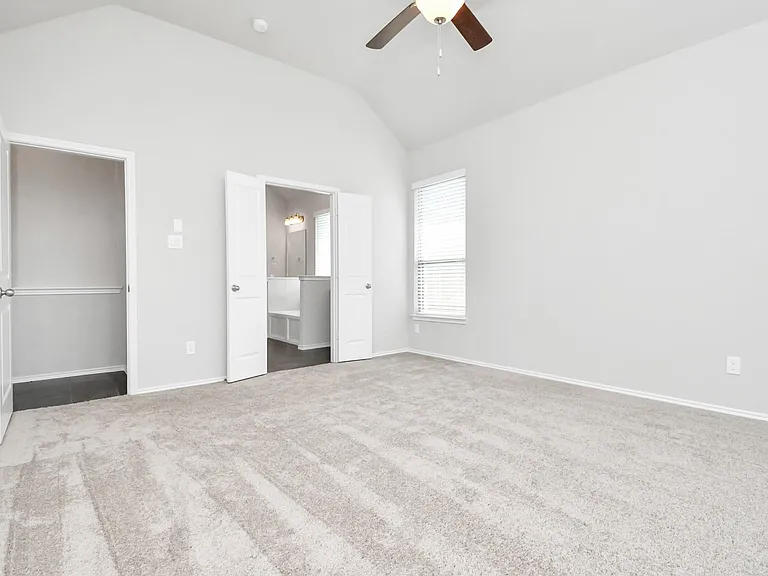 1242 Muscadine Hollow Ln — Photo 32