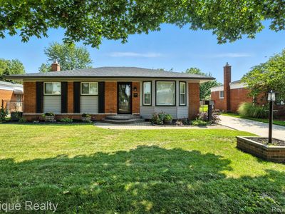 30834 Iroquois Dr, Warren, MI, 48088