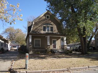 106 N Massachusetts St, Winfield, KS 67156