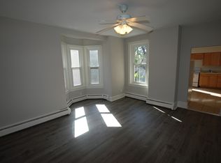 200 Bridge St, Mont Clare, PA 19453