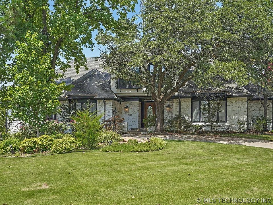 1st image of 7449 S Indianapolis Ave