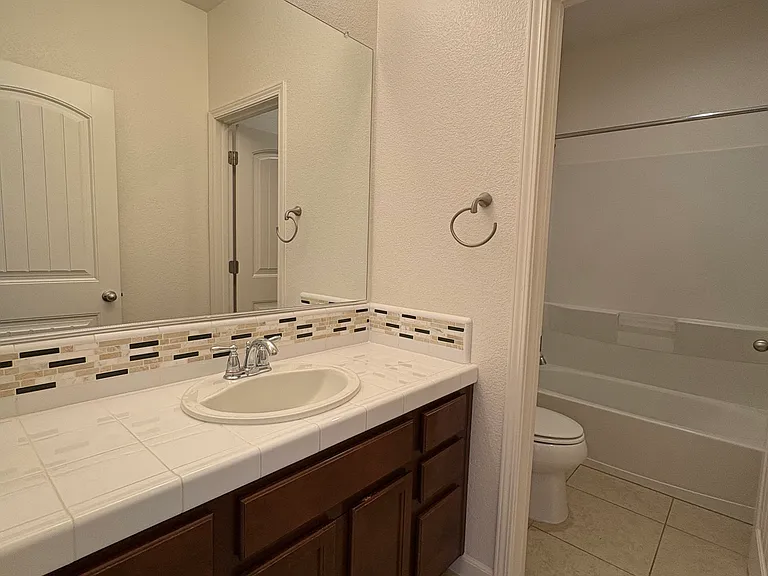 9510 Vikingholm Rd — Photo 14