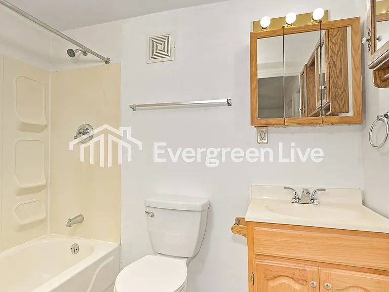 9064 Patrick Dr — Photo 12