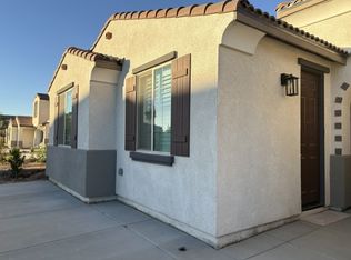 1527 Riverfront St, Perris, CA 92571