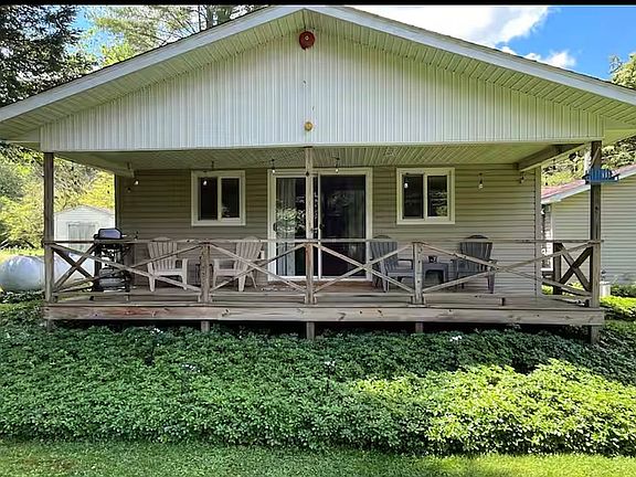 3rd image of 146 Rocky Bottom Ln