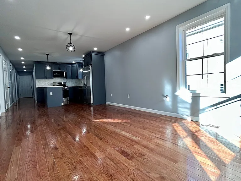 27 Amity St #1 — Photo 12
