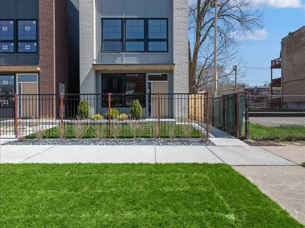 4317 S Indiana Ave, Chicago, IL 60653