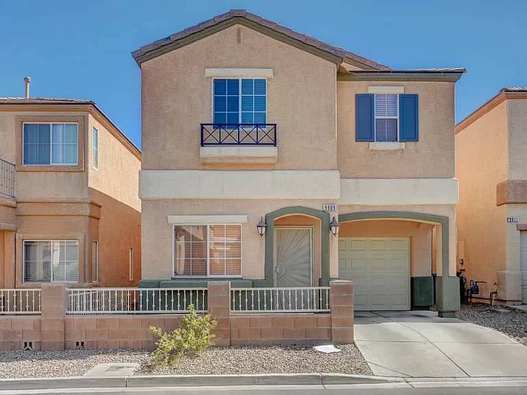 9909 Wingate Creek Ct — Photo 1