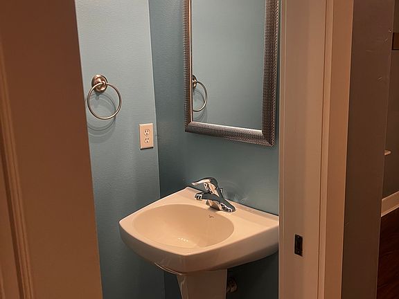 5th image of 2207 S 10th St W