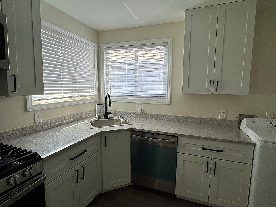 1st image of 7406 N Judson St