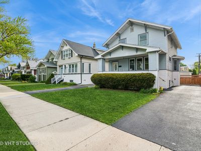 4415 N Kenneth Ave, Chicago, IL, 60630