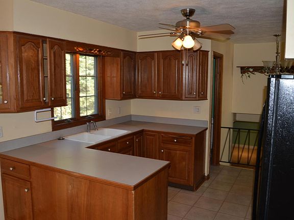 4th image of 8283 Myers Lake Ave NE