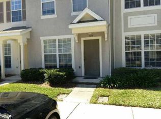 3526 Twisted Tree Ln, Jacksonville, FL 32216