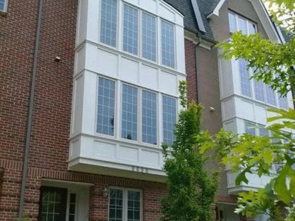 9698 Cedar Farm Cir, Fairfax, VA 22031
