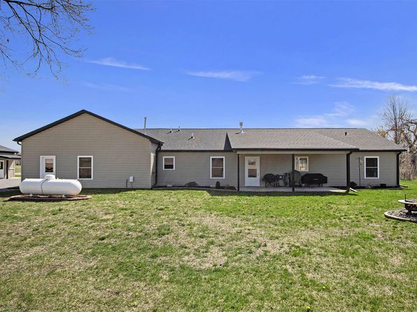 60180 S Burr Oak Rd, Colon, MI 49040