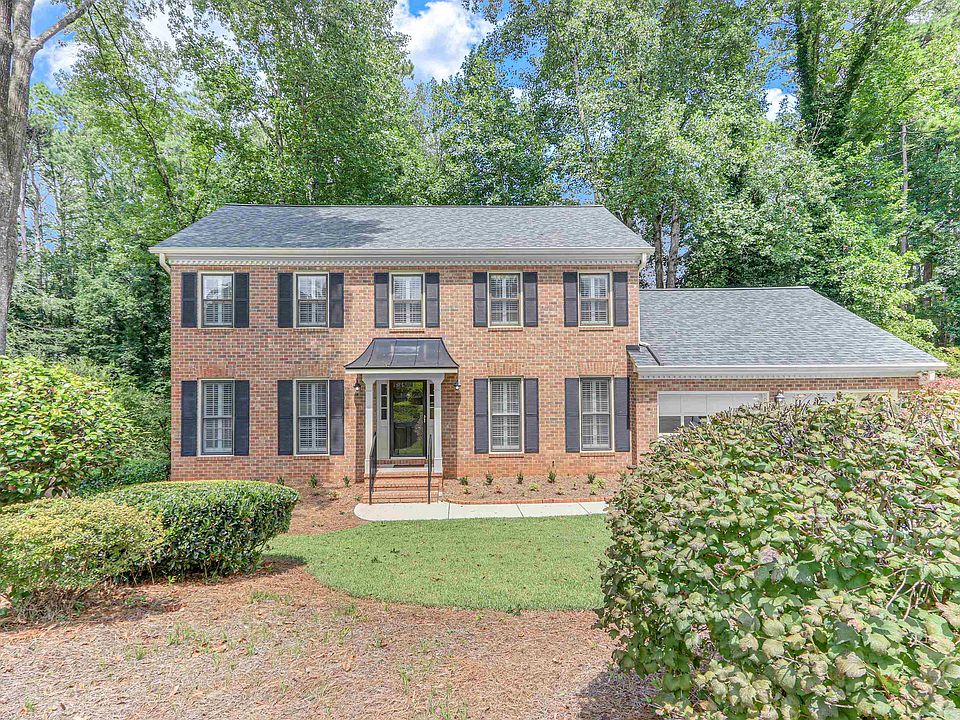 1st image of 766 Chesterfield Dr
