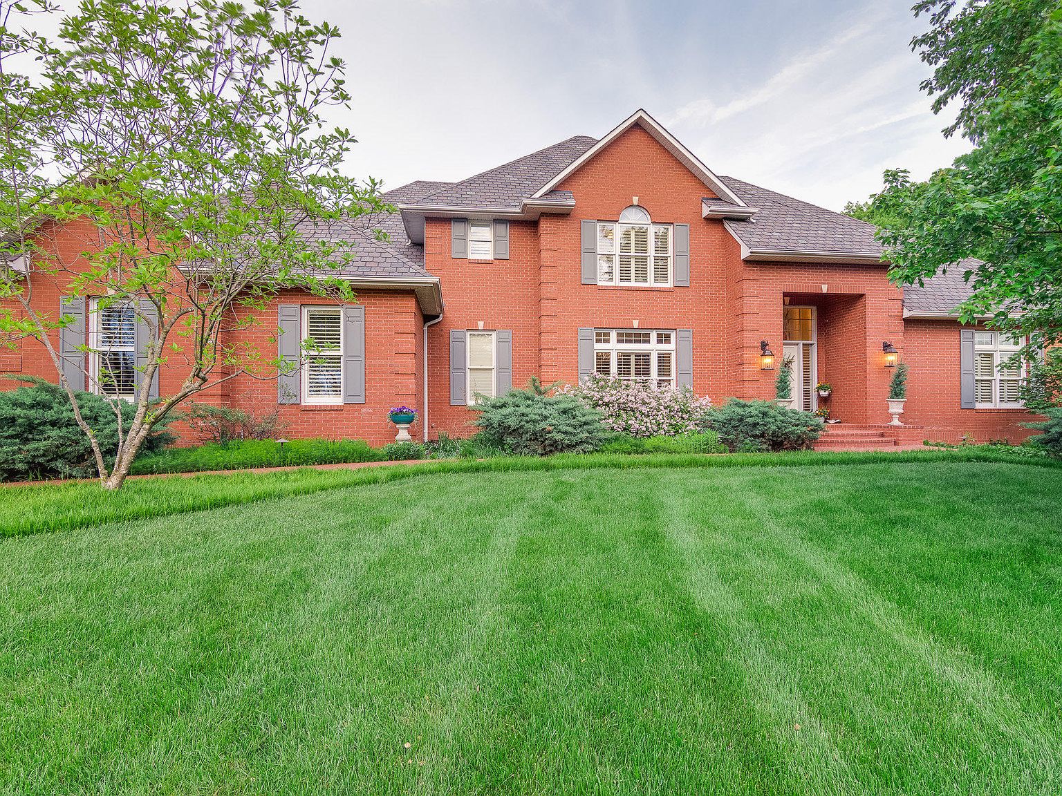 701 Harvest Dr, Jefferson City, MO 65109 Zillow