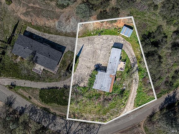 3rd image of 7057 Butte Street