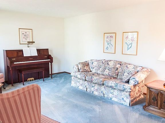 5th image of 5234 Austen Ln