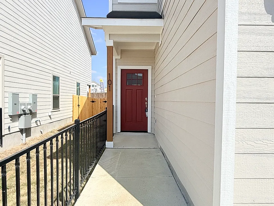 10219 Tulipwood Run #101