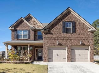 4768 Bogan Meadows Dr, Buford, GA 30519