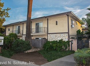 734 E Mountain St APT 15, Pasadena, CA 91104
