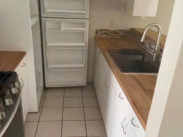 520 Lightsey Rd APT 102, Austin, TX 78704
