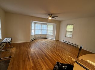 59 S Hickory Ave APT 2, Fox Lake, IL 60020