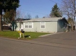13423-13427 SE Bush St, Portland, OR 97236