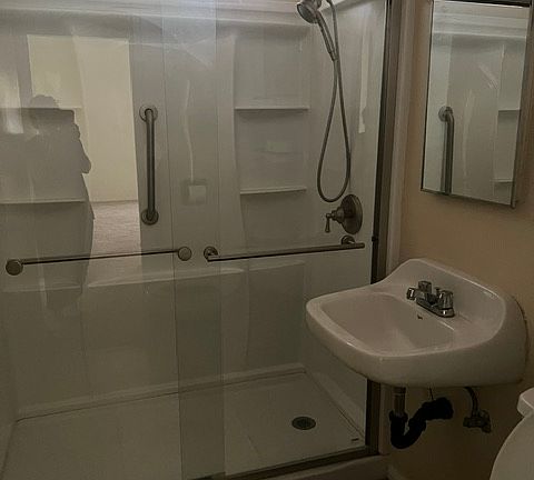 4th image of 3141 Reynard Way #3141