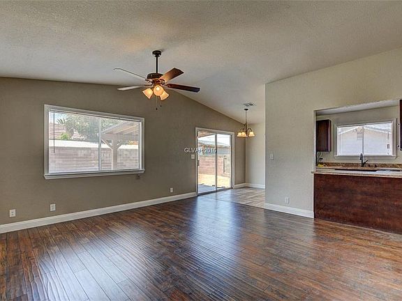 4th image of 6731 Soldela Dr