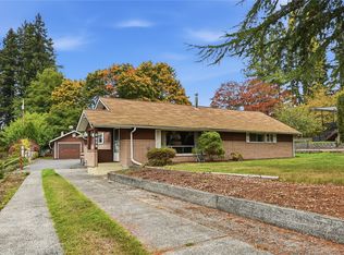 8629 202nd St SW, Edmonds, WA 98026