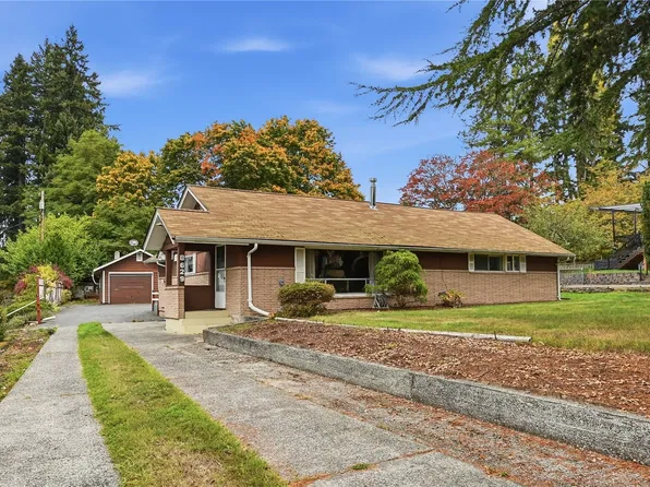 8629 202nd Street SE, Edmonds, WA 98026