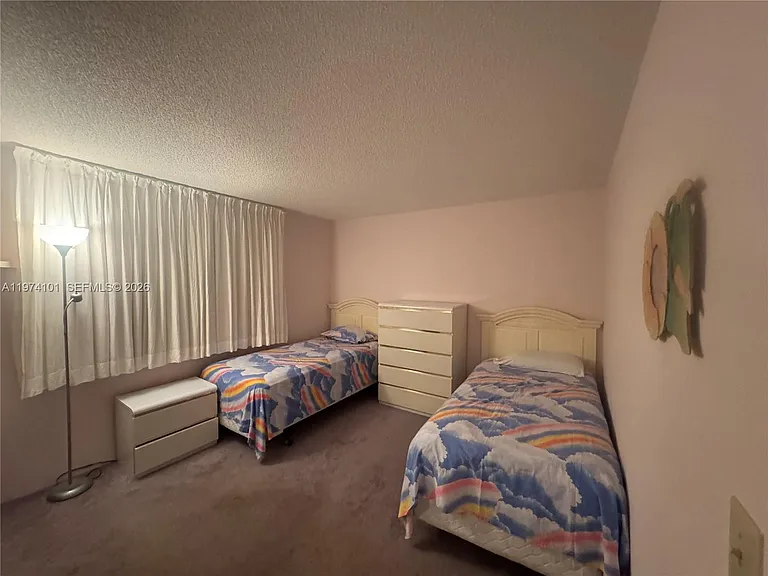 441 SE 3rd St #505 — Photo 17